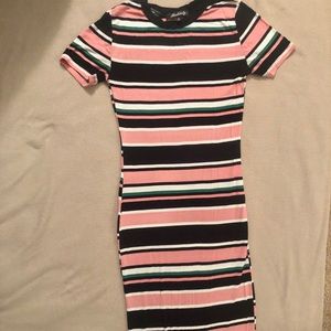 Striped Summer Dress🏝